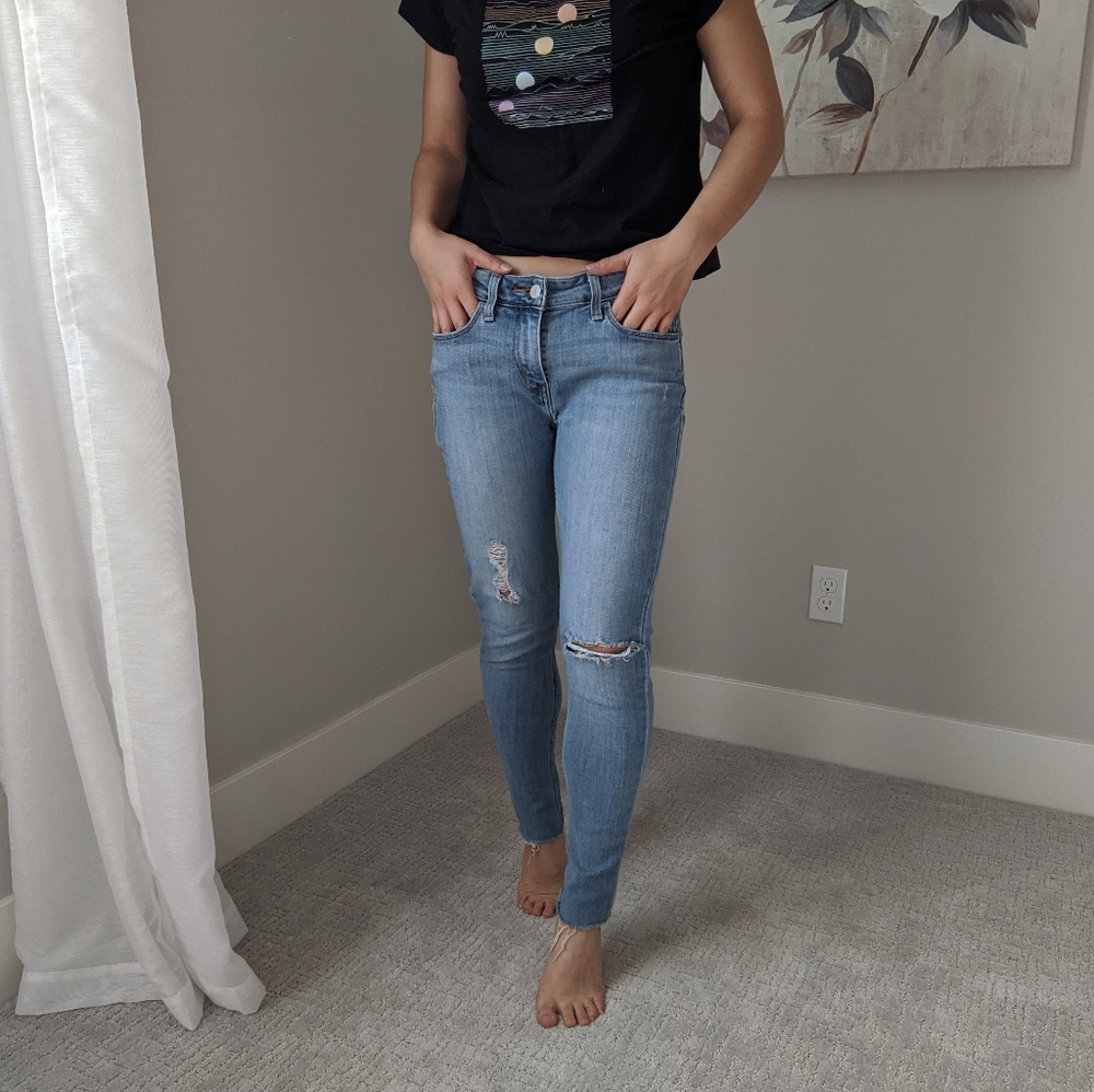 Levi's Ripped Jeans